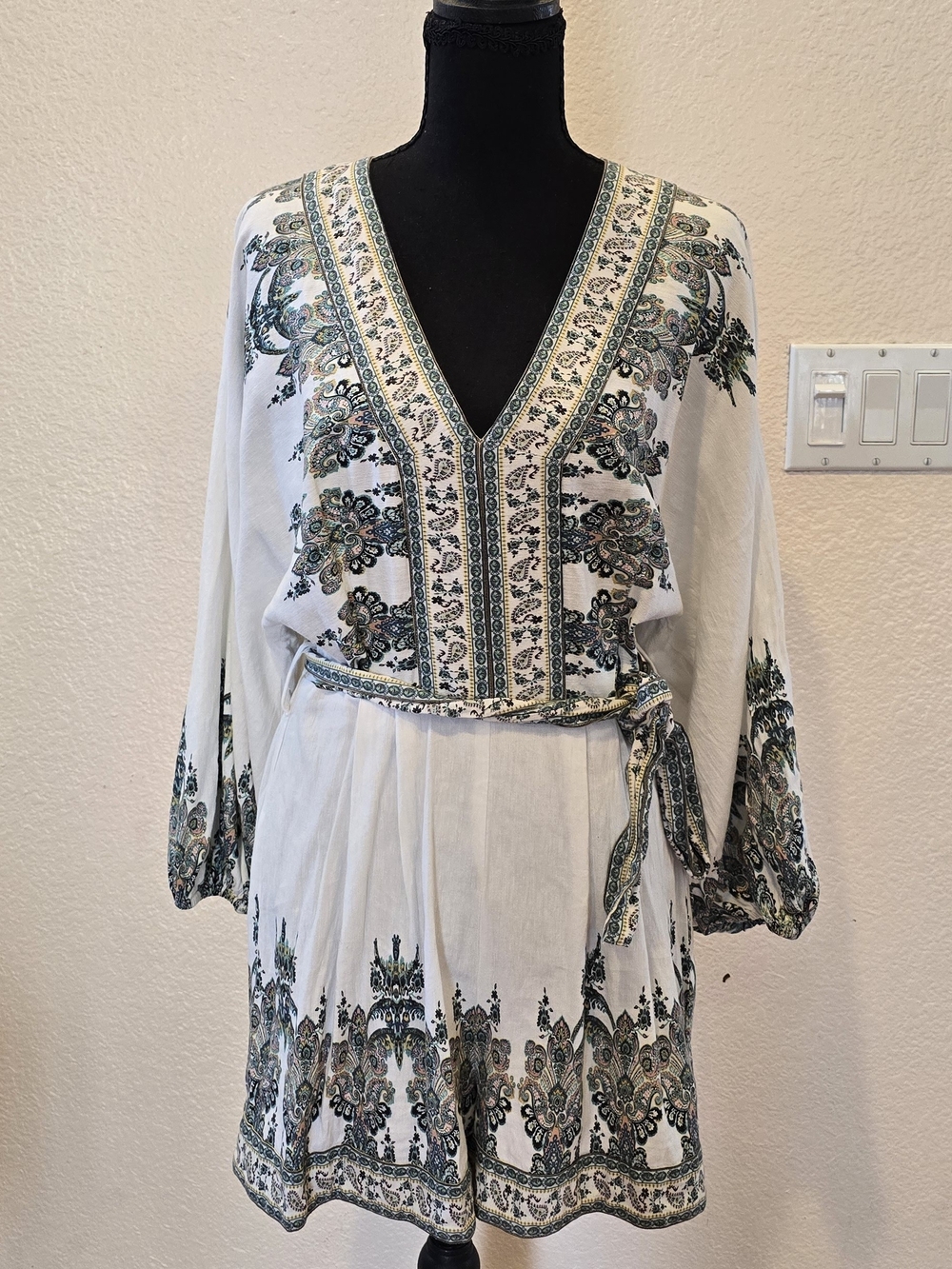 Women's White Embroidered V-Neck Belted Dress
